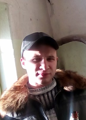 Александр, 37, Россия, Ахтубинск