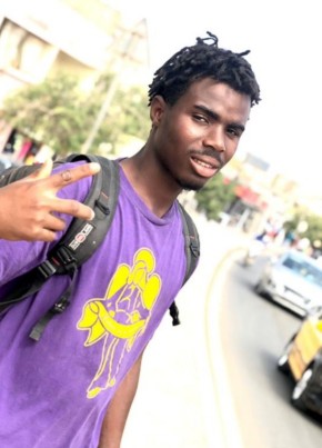 Charles, 21, République du Sénégal, Dakar
