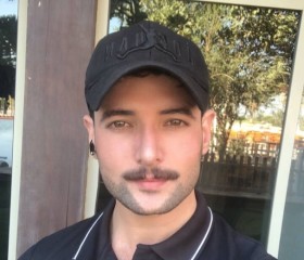 Oliver, 36, London