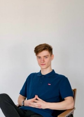 Егор из Орёла 22 года
