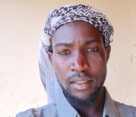 Farouk, 23, Bukoba