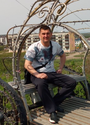 Марк, 42, Россия, Холмск