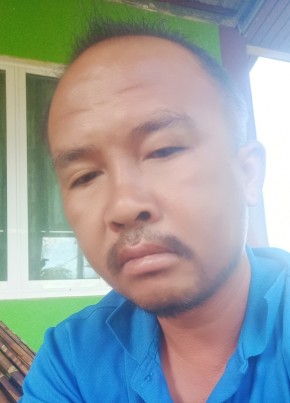 นนท์, 41, ราชอาณาจักรไทย, วิเชียรบุรี