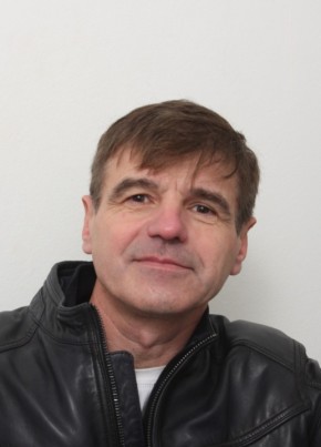 Александр К из Калининграда 47 лет