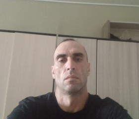 Ars, 40, Krasnogvardeysk