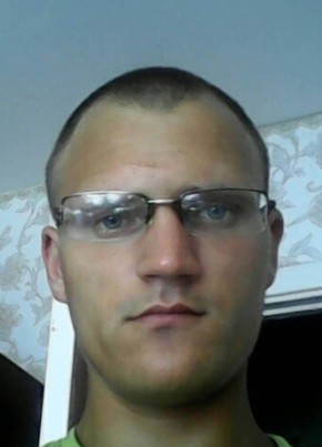 Misha, 32, Belarus, Svyetlahorsk