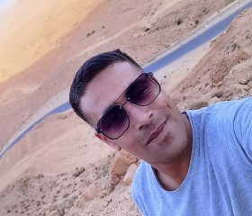 Djaber, 31, Ain el Melh