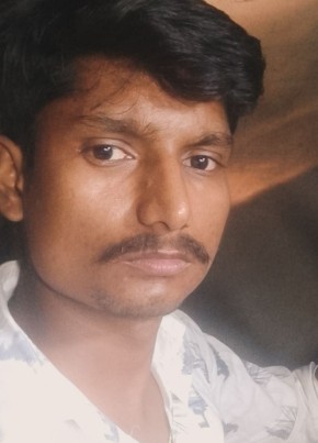 Vikash Kumar Sin, 25, India, Chennai