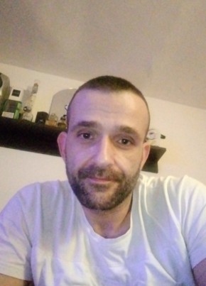 Ado, 41, Bosna i Hercegovina, Sarajevo