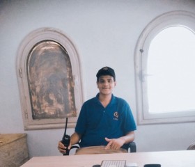 عمر محمد, 18, Cairo
