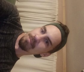 Brandii29, 29, Bordeaux