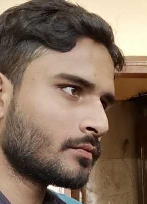 Waseem, 24, India, Delhi