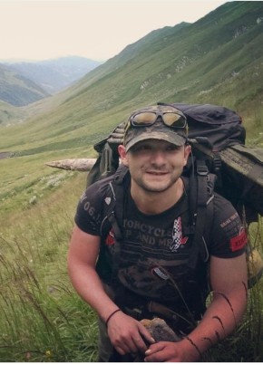 Заур из Владикавказа 32 года