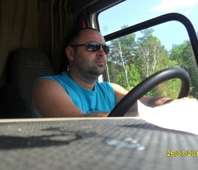 Vyacheslav, 46, Moscow