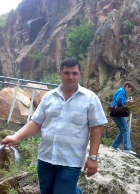 Демис из Ессентуки 47 лет