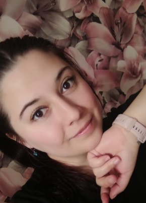 Лилия, 31, Россия, Северск