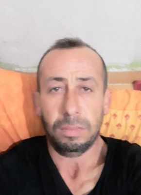 Ozgur, 48, Türkiye Cumhuriyeti, Salihli