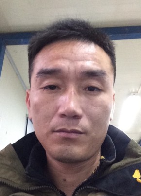 阿斌, 44, 中华人民共和国, 南京市