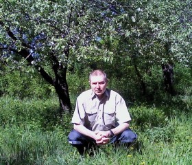 Виталий, 58 лет, Свердловськ