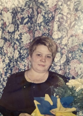 Татьяна, 68, Россия, Усть-Кут