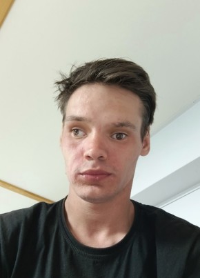 Владислав из Туймазы 23 года