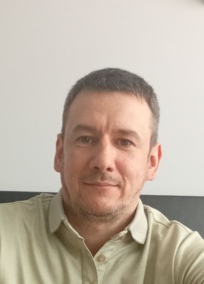 Aleksey, 40, Russia, Satka