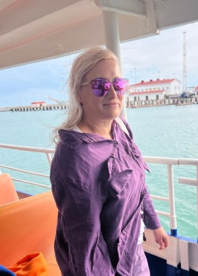 Anna, 54, Russia, Sochi