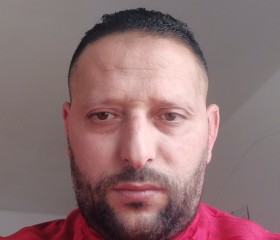 Karim, 37, London