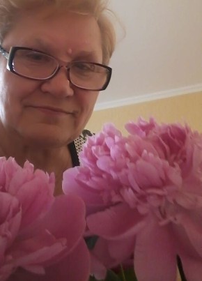 Лидия, 66, Россия, Курск