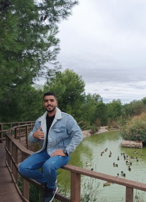 adam, 26, Spain, Castello de la Plana