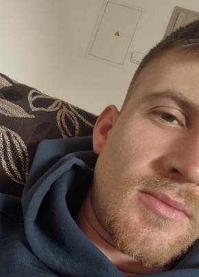 Miki, 26, Slovenia, Ljubljana