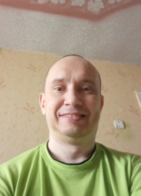 Иван из Рефтинския 46 лет