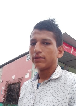 Aasemn, 19, República del Ecuador, Pasaje