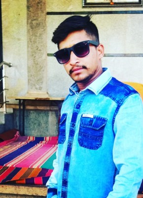 Manjunath Balago, 26, India, Huvinabadgalli