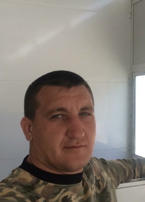 Иван, 38, Россия, Тбилисская