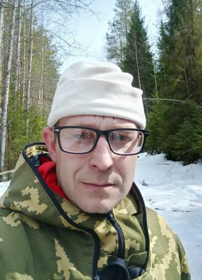 Kirill, 38, Russia, Kirovo-Chepetsk