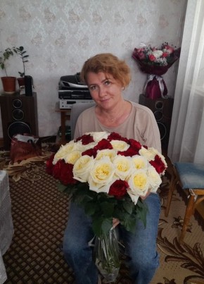 Марина из Верхней Салды 57 лет
