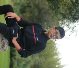 Amirali Iesavi, 20, Mashhad