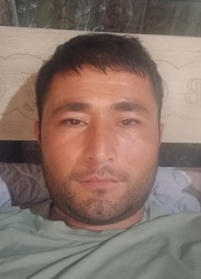 Islombek из Toshkent 33 года