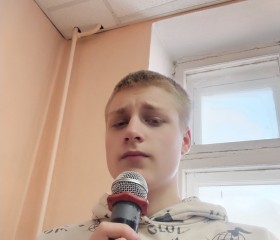 Maksim, 18, Komsomolsk-on-Amur