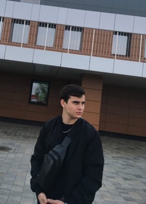 Артем, 23, Россия, Москва