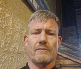 Eddy, 49, Toulon