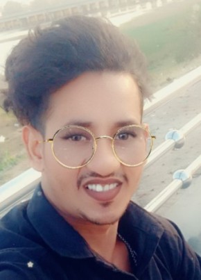 AkLAK MoNDoL, 20, India, Bilāspur (Chhattisgarh)