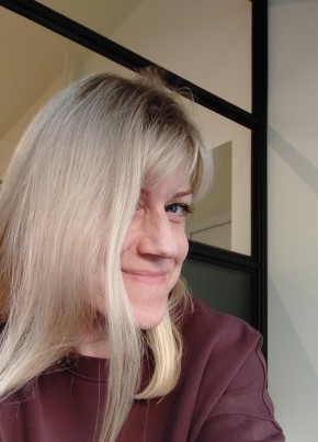 Елена из Дубна (Московской обл.) 42 года