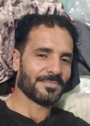 معاذ из الخبر 18 лет