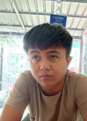 Boo, 24, Myanmar (Burma), Rangoon