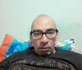 Roberto, 47, Bogota