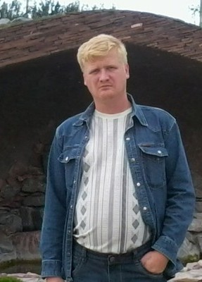 Максим, 42, Россия, Серафимович