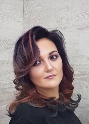 Марина из Сургута 42 года