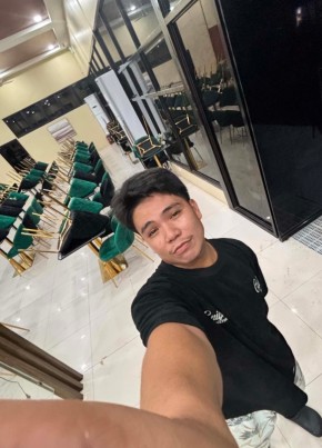 Anghel из Lungsod ng Dabaw 21 год
